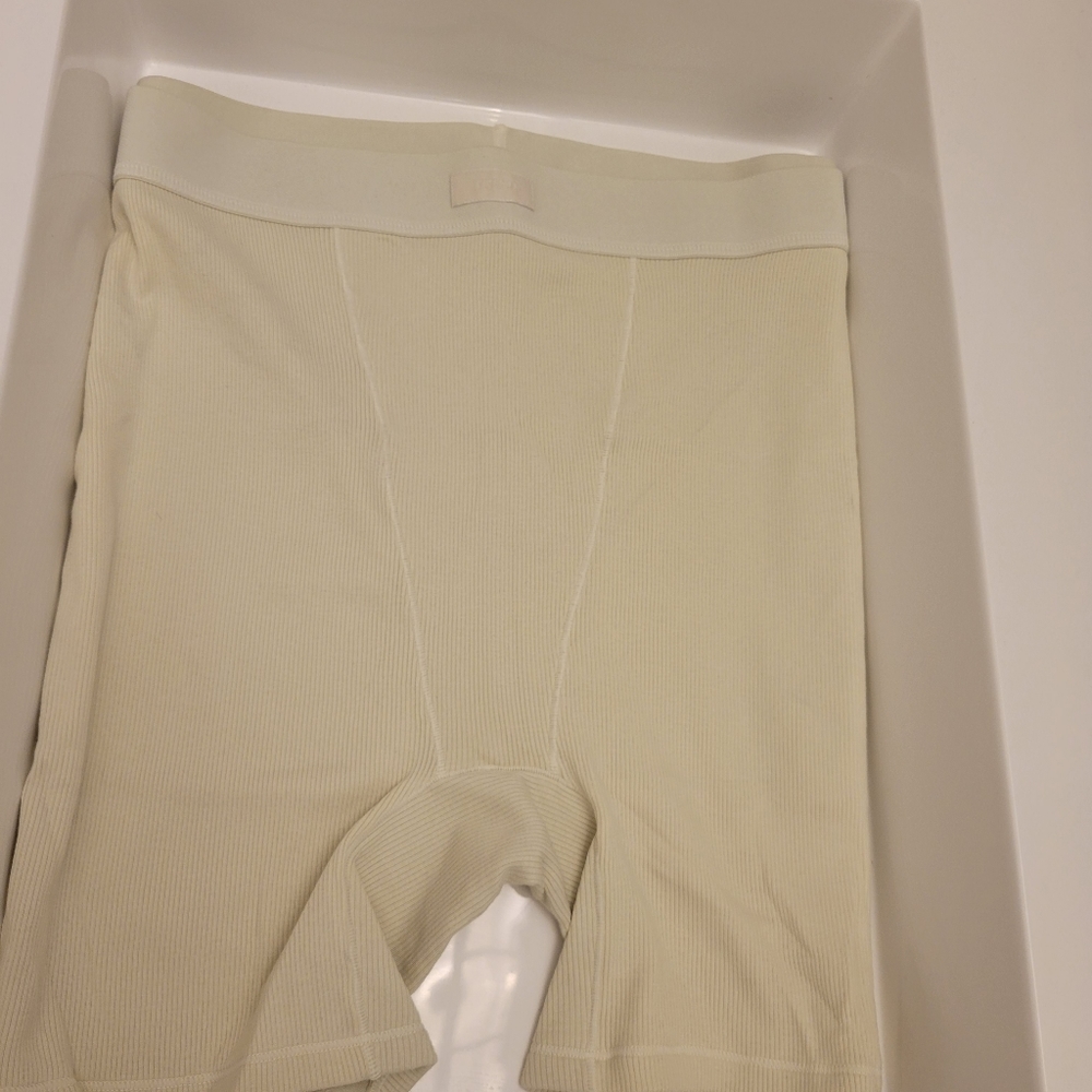 Skims Boxer Size Xl